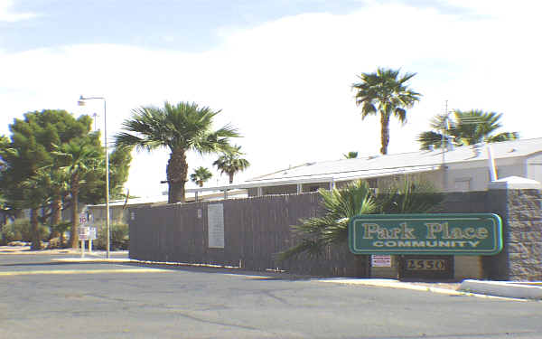 Park Place Community in Phoenix, AZ - Building Photo - Building Photo