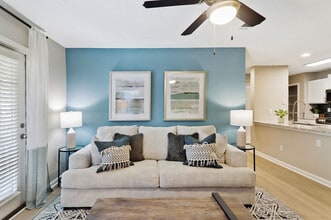 The Waterford in Morrisville, NC - Foto de edificio - Building Photo