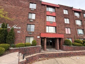 16 Niles St in Hartford, CT - Building Photo