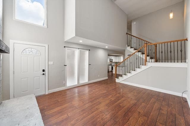 207 E Harwood Rd in Euless, TX - Building Photo - Building Photo