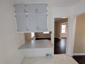 501 S Gladstone St in South Bend, IN - Building Photo - Building Photo