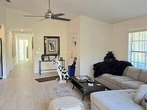 1705 Mariners Cove in Fort Pierce, FL - Foto de edificio - Building Photo