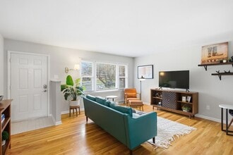 2609 Wee Wynd in Columbia, MO - Building Photo - Building Photo