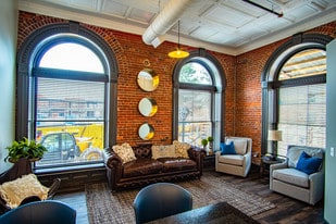 Spaghetti Works Apartments in Wichita, KS - Building Photo