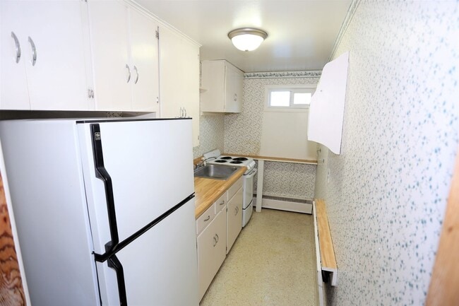 property at 1924-1925 5th Ave N