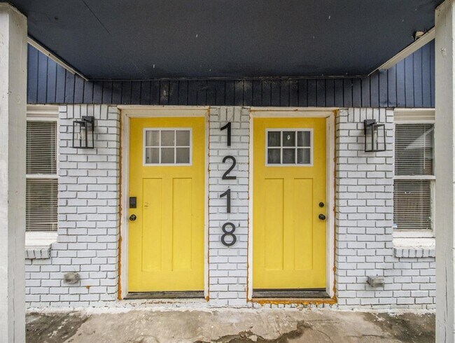 1218 Hightower Rd NW in Atlanta, GA - Building Photo - Building Photo