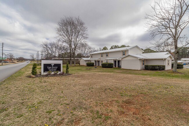 The Savoy Apartments in Cartersville, GA - Building Photo - Building Photo