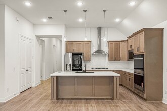 6127 Clementine Zest Dr in Manvel, TX - Foto de edificio - Building Photo