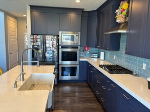 216 W 350 N in Vineyard, UT - Building Photo - Building Photo