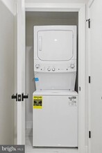 4522 Baker St, Unit B02 in Philadelphia, PA - Building Photo - Building Photo