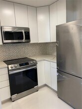 801 NE 18th Ave-Unit -2 in Fort Lauderdale, FL - Building Photo - Building Photo