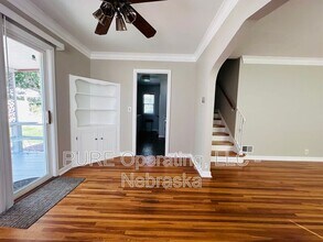 830 S 54th St in Omaha, NE - Building Photo - Building Photo