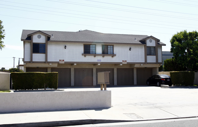 13872 Iowa St in Westminster, CA - Building Photo - Building Photo