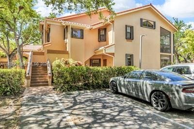 property at 15533 N Miami Lakeway