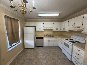 1708 Brookline Ave SW in Decatur, AL - Building Photo - Building Photo