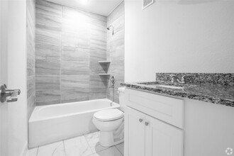 4410 Bellfort Ave in Houston, TX - Building Photo - Building Photo