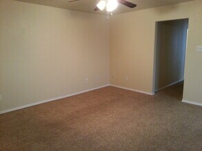 1452 Pine Ln in Fort Worth, TX - Building Photo - Building Photo