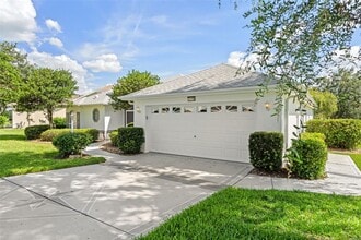 26908 Honeymoon Ave in Leesburg, FL - Building Photo - Building Photo