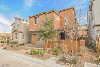 27 Santo Mio Ct in Henderson, NV - Building Photo - Building Photo