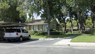 Mission Woods Condominiums Apartments