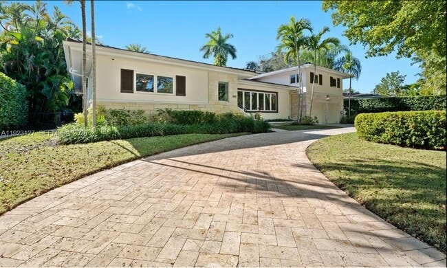 property at 100 S Prospect Dr