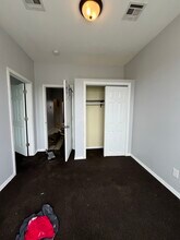 595 Ocean Ave, Unit 2 in Jersey City, NJ - Foto de edificio - Building Photo