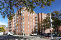 The DeNyce in Brooklyn, NY - Foto de edificio - Building Photo