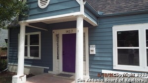 1427 Schley Ave in San Antonio, TX - Building Photo