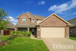 2304 Eppright Dr in Little Elm, TX - Building Photo