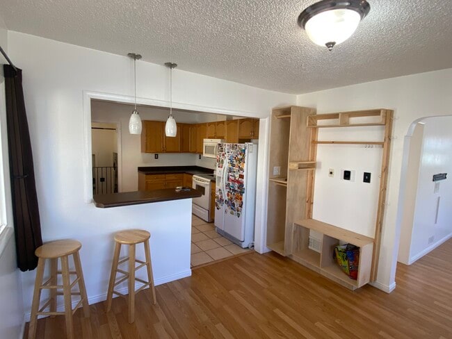 160 E Leslie Ave in South Salt Lake, UT - Building Photo - Building Photo