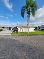 347 Richland Rd in Lehigh Acres, FL - Building Photo