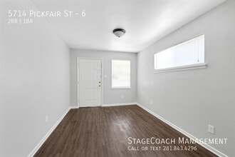 5714 Pickfair St in Houston, TX - Building Photo - Building Photo