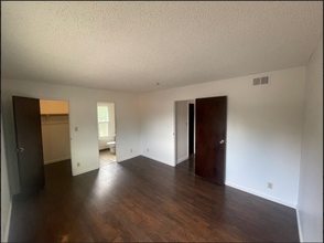 2469 Colina Ct, Unit 2469 in Napa, CA - Foto de edificio - Building Photo