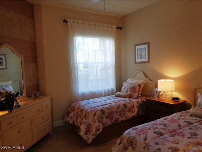 property at 562 Avellino Isles Cir