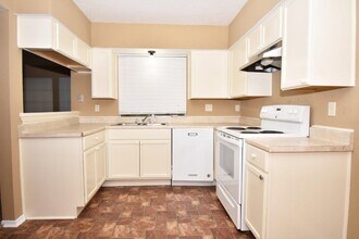 17019 Cairnladdie St in Houston, TX - Building Photo - Building Photo