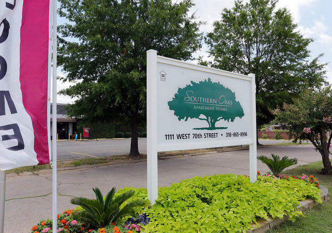 Southern Oaks Apartments in Shreveport, LA - Building Photo - Building Photo