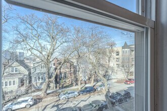 3139 N Oakley Ave in Chicago, IL - Building Photo - Building Photo