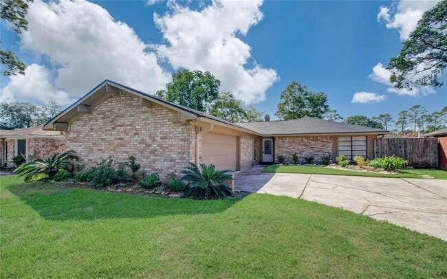 property at 3605 Kingsway Dr