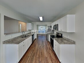 204 Bates Ct in Spring Hill, TN - Building Photo - Building Photo