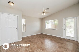 9309 E Osage Ave in Mesa, AZ - Building Photo - Building Photo