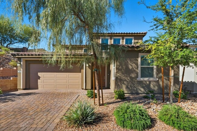 5 Lilla Rosa St in Henderson, NV - Building Photo - Building Photo