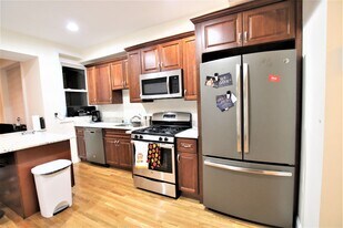 1029 Tremont St, Unit 2 in Boston, MA - Building Photo