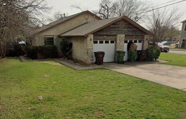 403 Cypress Ln in Round Rock, TX - Building Photo - Building Photo