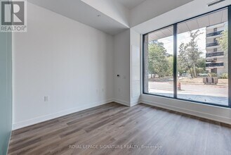 88 Agnes St in Mississauga, ON - Building Photo - Building Photo