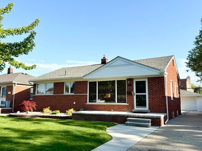 property at 17104 Englewood Ave