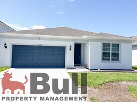 2023 Canopy Ter Blvd in DeLand, FL - Building Photo