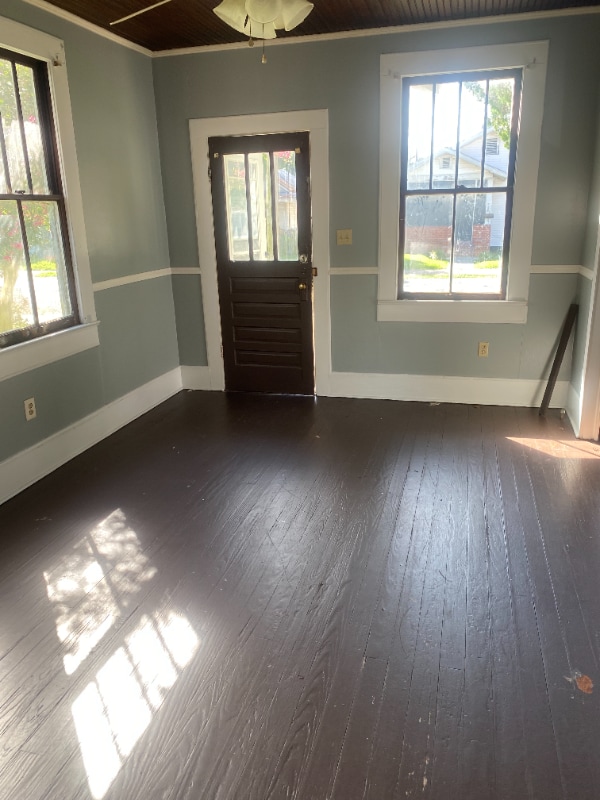 property at 616 Weeks St