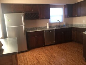 1352 Vassar Drive Northeast, Unit 1 in Albuquerque, NM - Building Photo - Building Photo