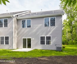 28 Colfax St in Toms River, NJ - Building Photo - Building Photo
