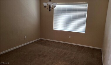 6842 Feral Dove St in North Las Vegas, NV - Building Photo - Building Photo